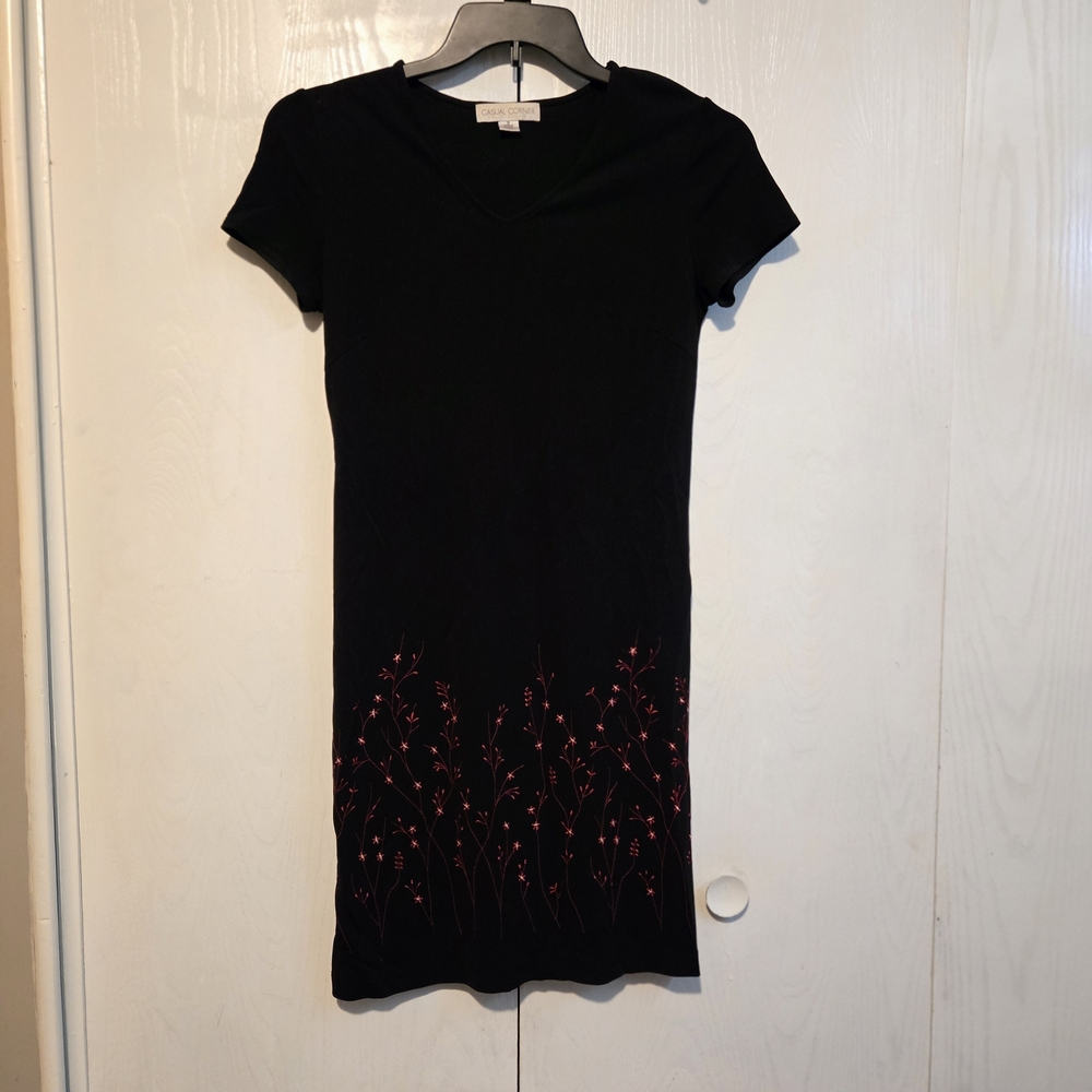 Casual Corner Black Dress with Red Floral Design